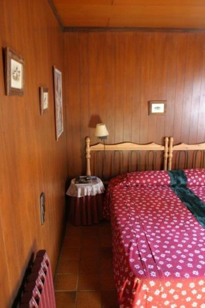 Niu Dels Falcons Bed & Breakfast La Molina  Room photo